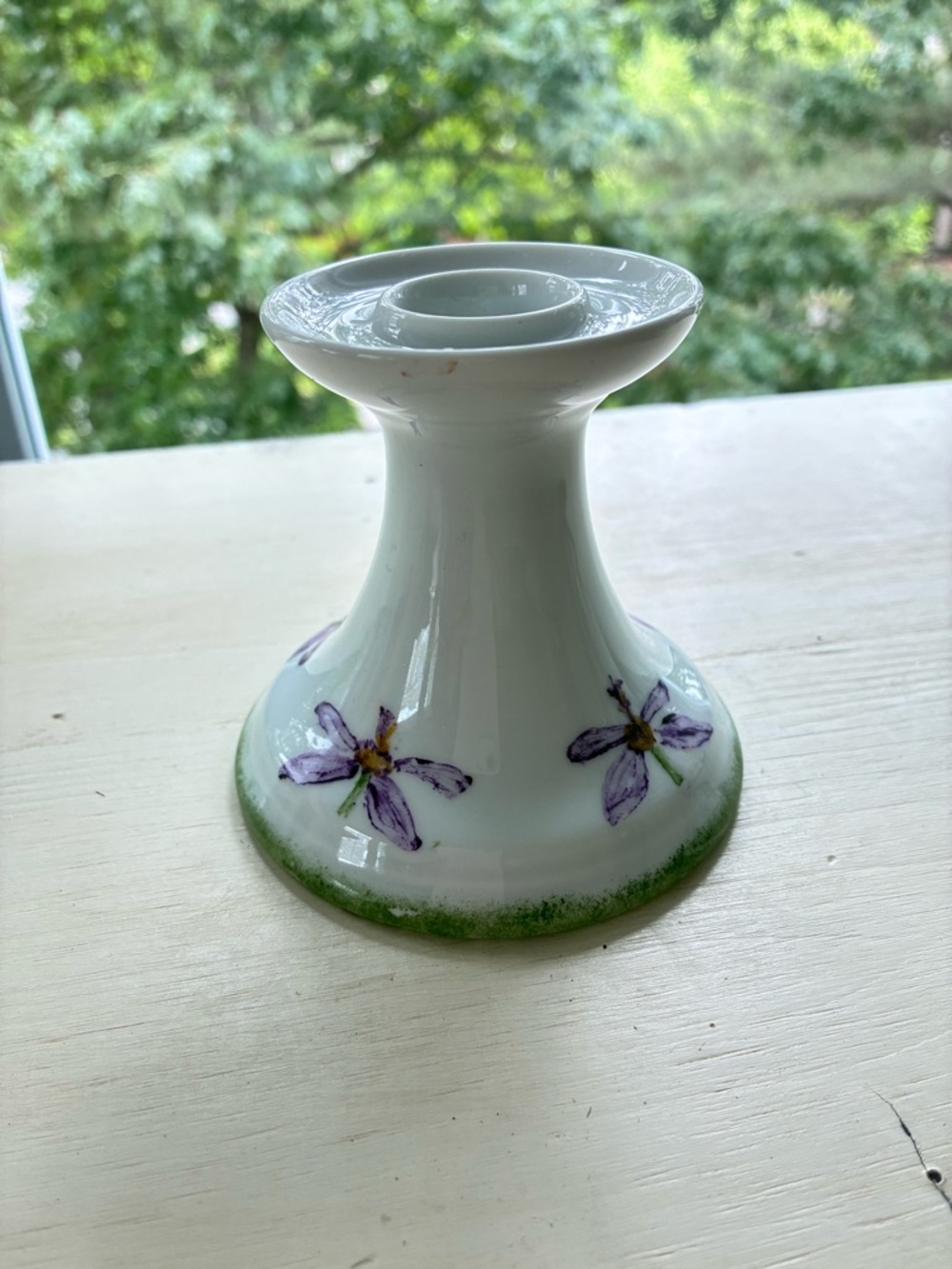 Dainty Hutschenreuter candle holder